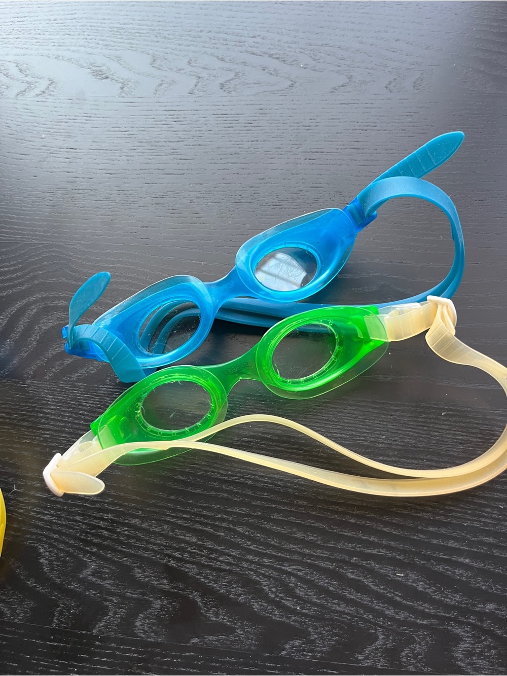 Speedo Swim Goggles Lot of 4 Blue Green Yellow Clear Biofuse Adjustable Straps - Picture 6 of 16